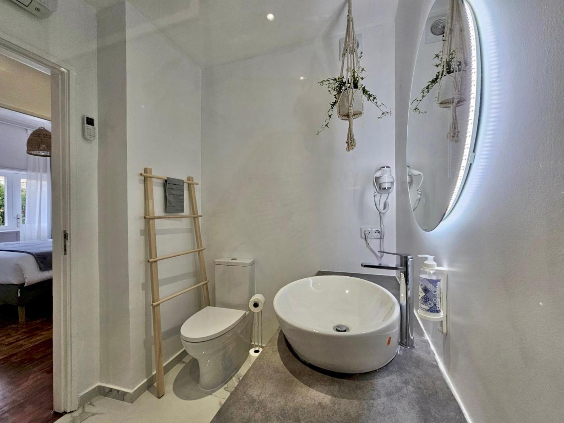Apartment Lm Art *